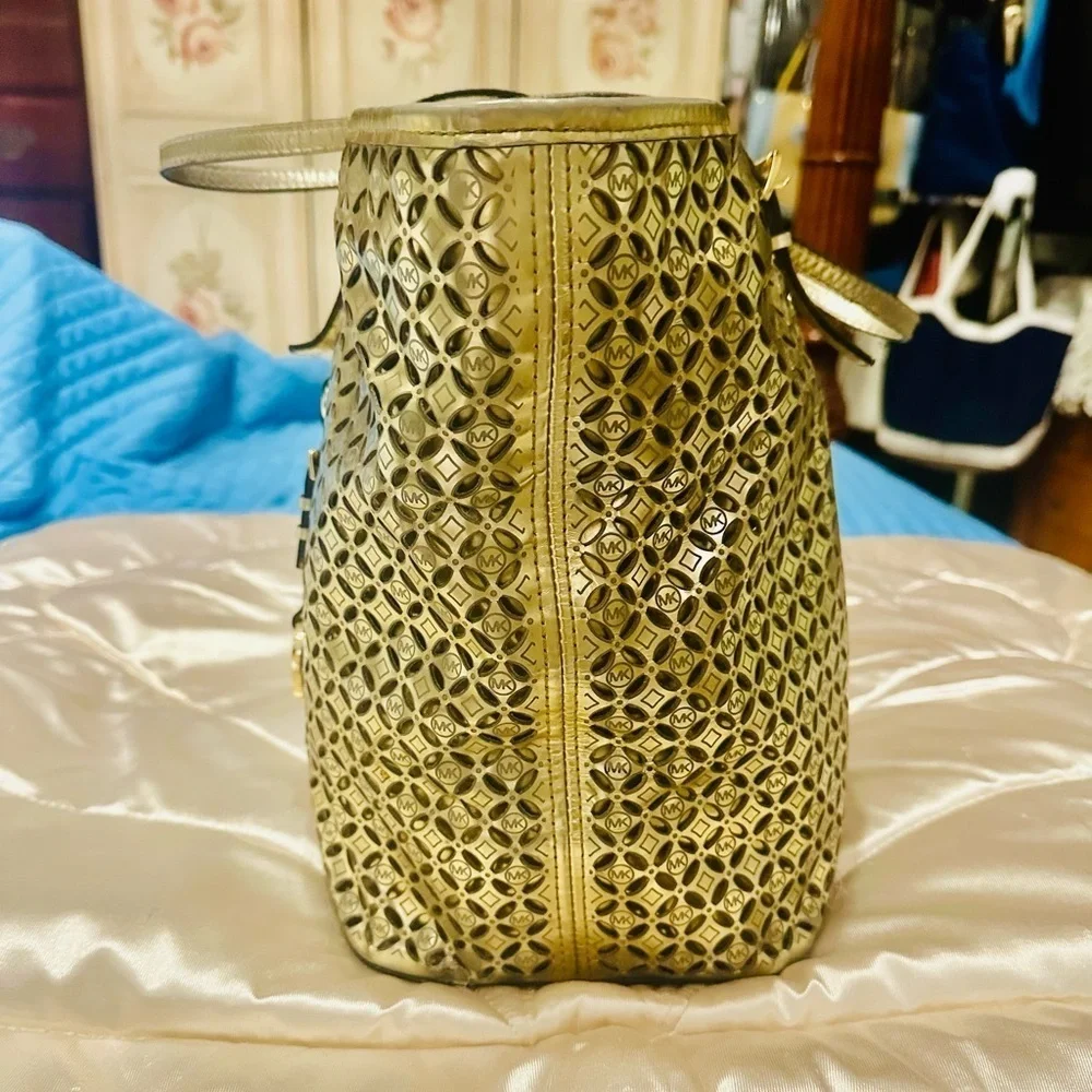 Michael Kors flower perforated travel tote